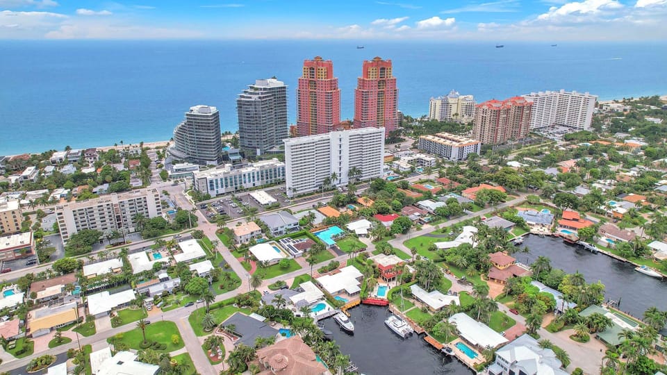 Aerial view of the canal-lined neighborhood.