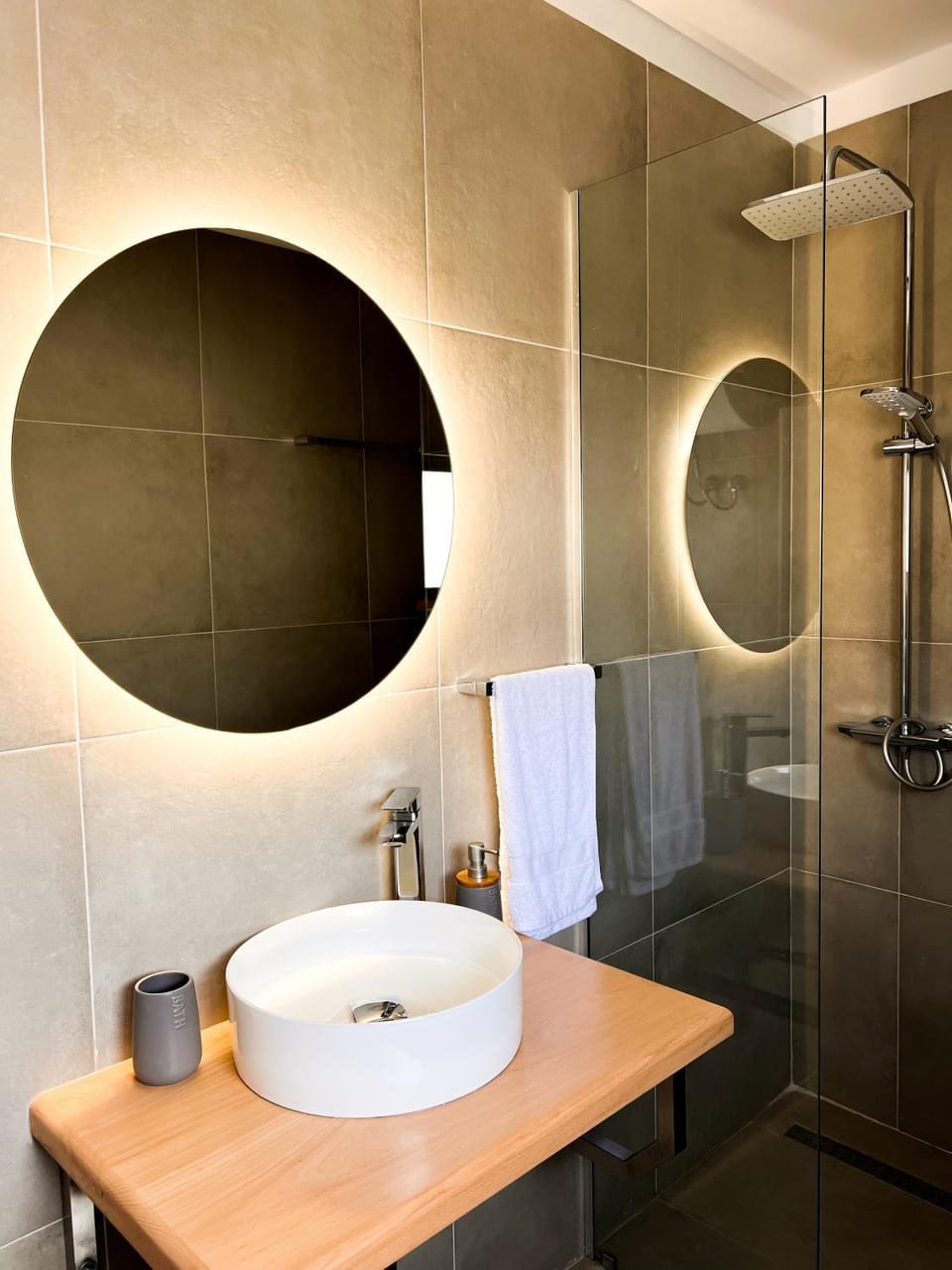 Shower, Bathroom