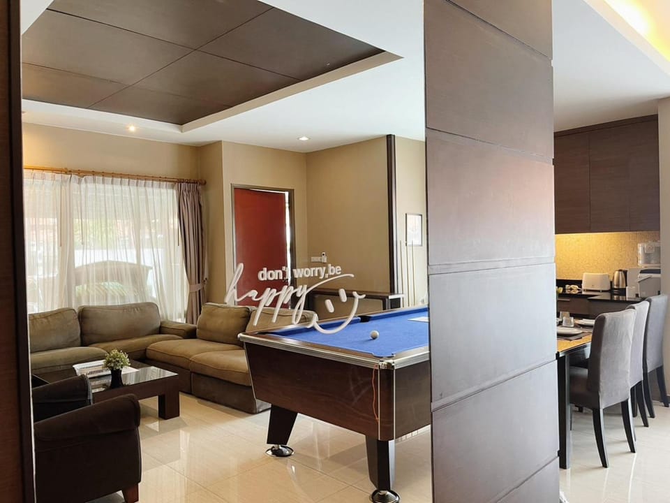 Moon Cave Poolvilla Pattaya บ้านพักพูลวิลล่า Villa in Pattaya City