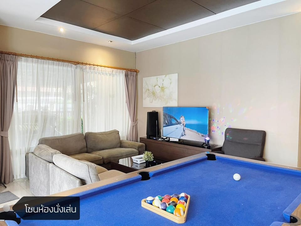 Moon Cave Poolvilla Pattaya บ้านพักพูลวิลล่า Villa in Pattaya City