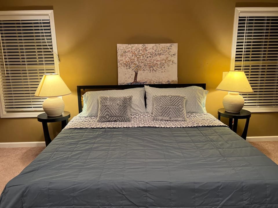 Bed, Bedroom