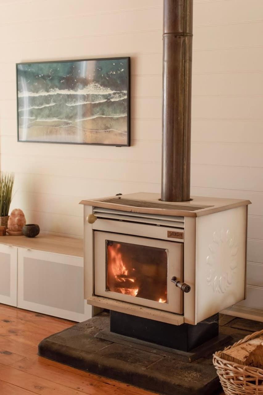 Happy Nomad House in St Helens