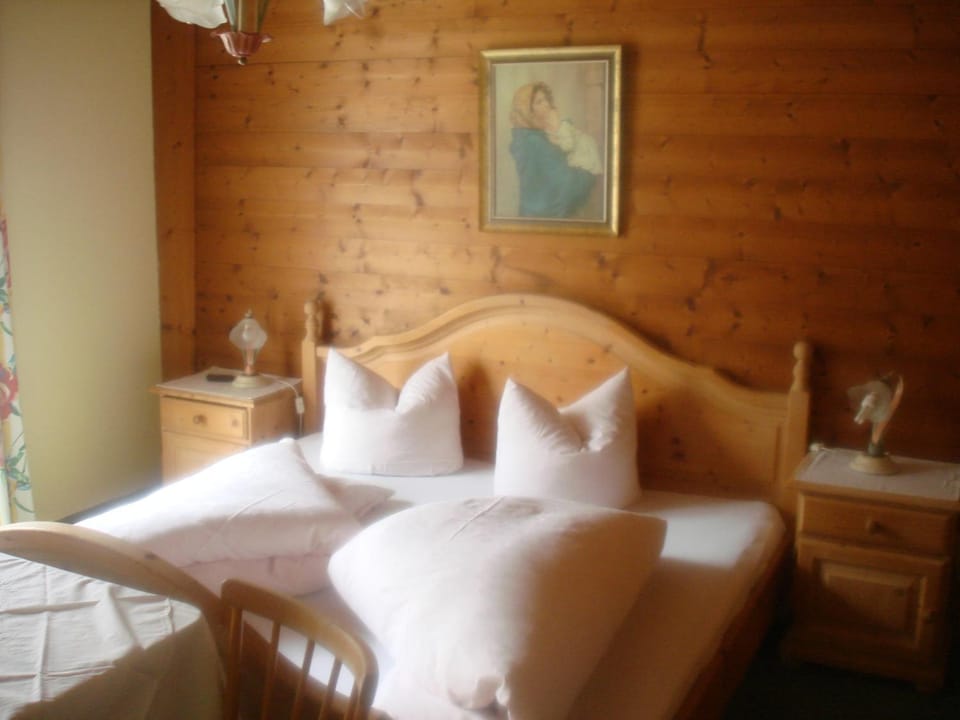 Day, Photo of the whole room