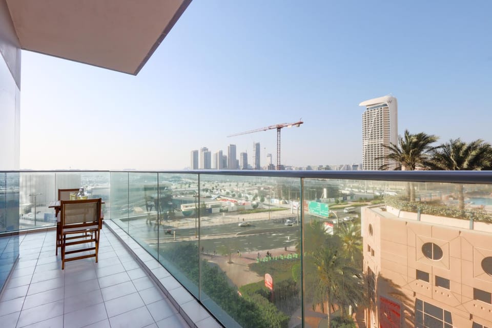View (from property/room), Balcony/Terrace, City view