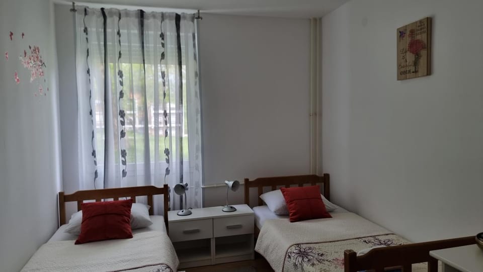 Apartman Filipčić Apartment in Jezerce
