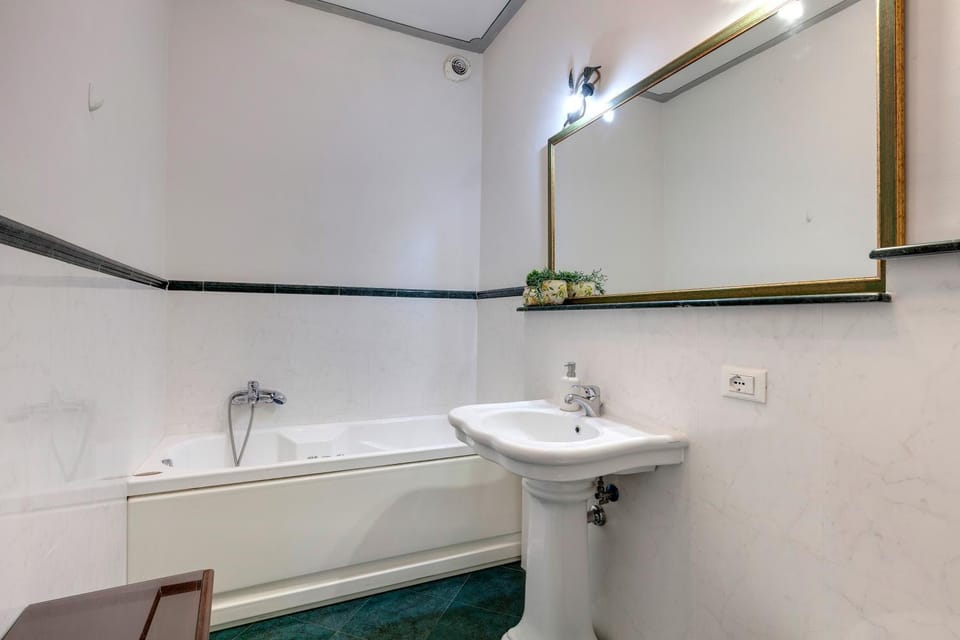 Hot Tub, Bathroom, Bath