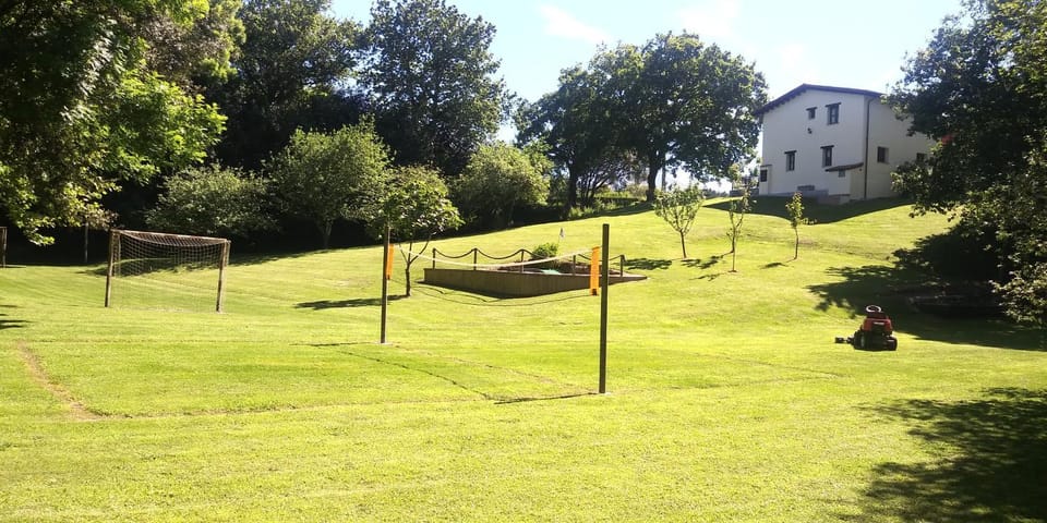 Minigolf, Table tennis, Sports