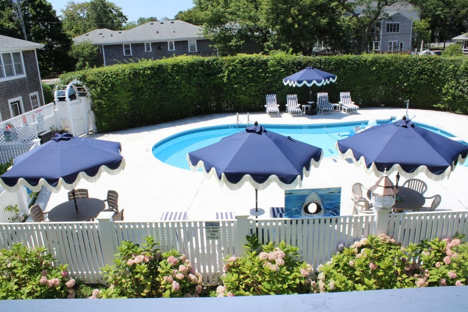 Edgartown Commons Apartment hotel in Martha's Vineyard