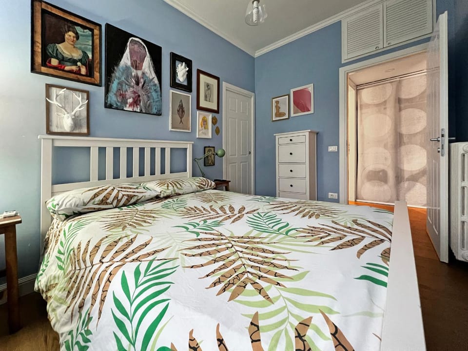 Bed, TV and multimedia, Photo of the whole room, Bedroom, internet, soundproof, wardrobe, air conditioner