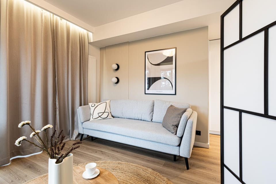 Communal lounge/ TV room, Living room, Seating area