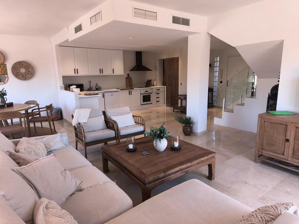 Property building, Living room
