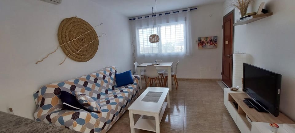 Living room, Photo of the whole room