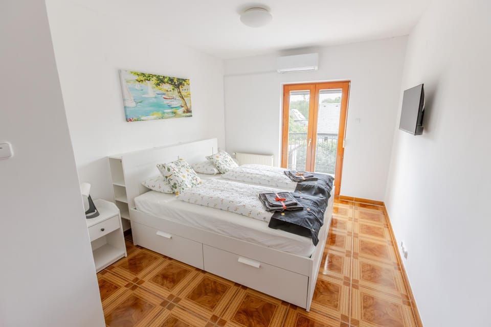 Property building, Bedroom