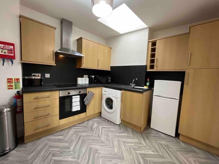 Kitchen or kitchenette, minibar, pet friendly, stove, toaster, washing machine