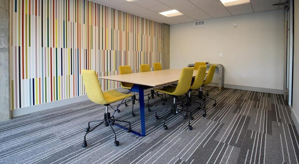 CozySuites at ArtCincy Apartment in Newport