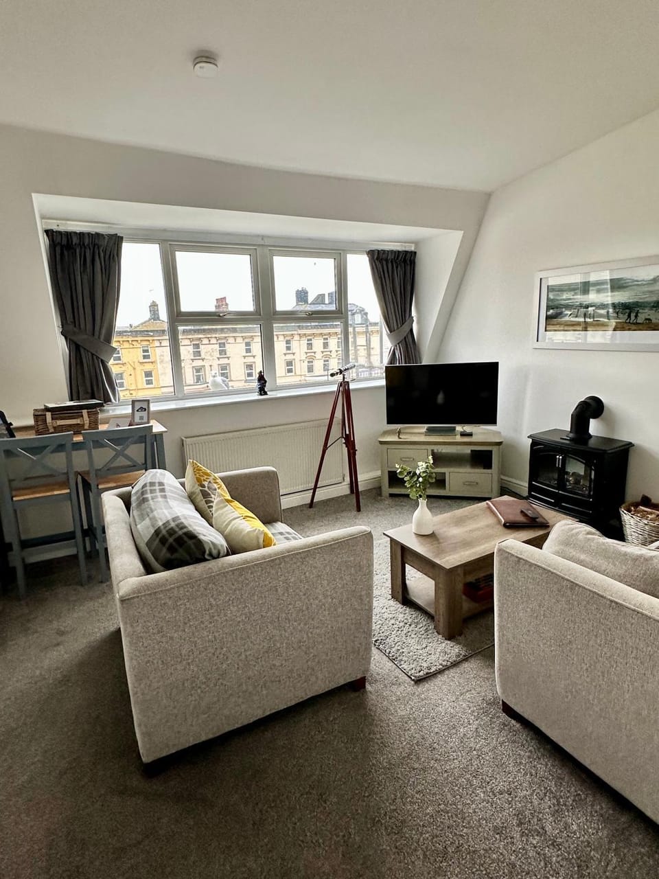 TV and multimedia, Living room, Seating area