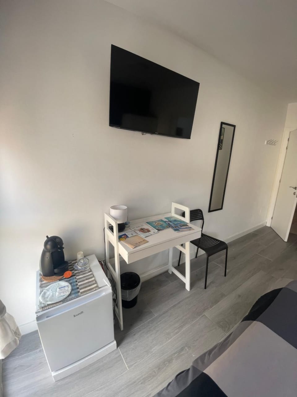TV and multimedia, Seating area