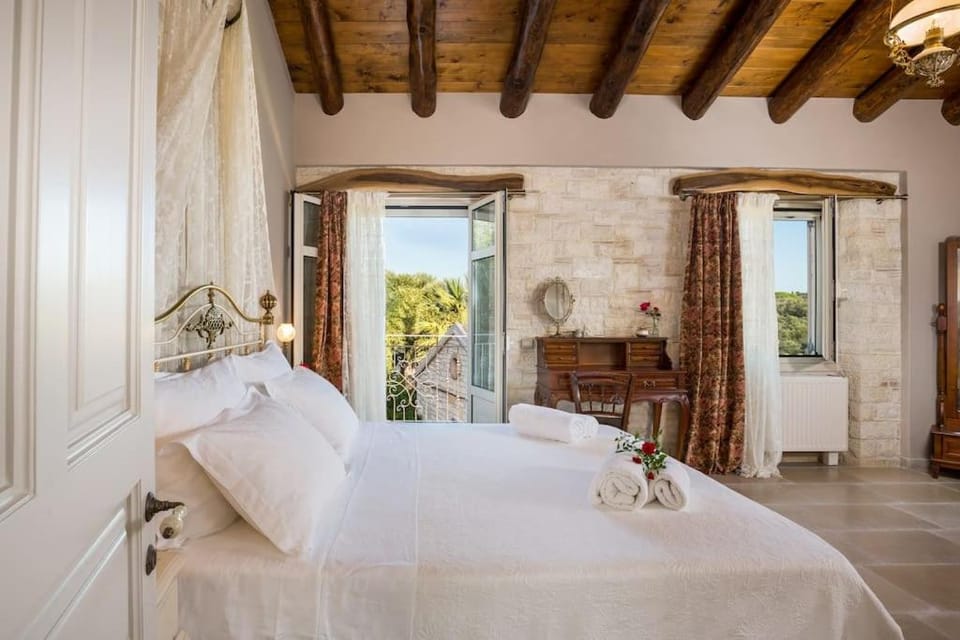 La Maison Villa in Peloponnese, Western Greece and the Ionian