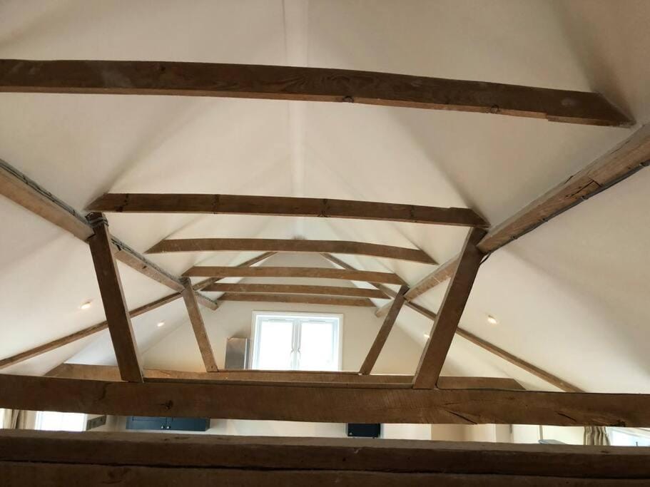 The Cowshed Apartment in Test Valley District