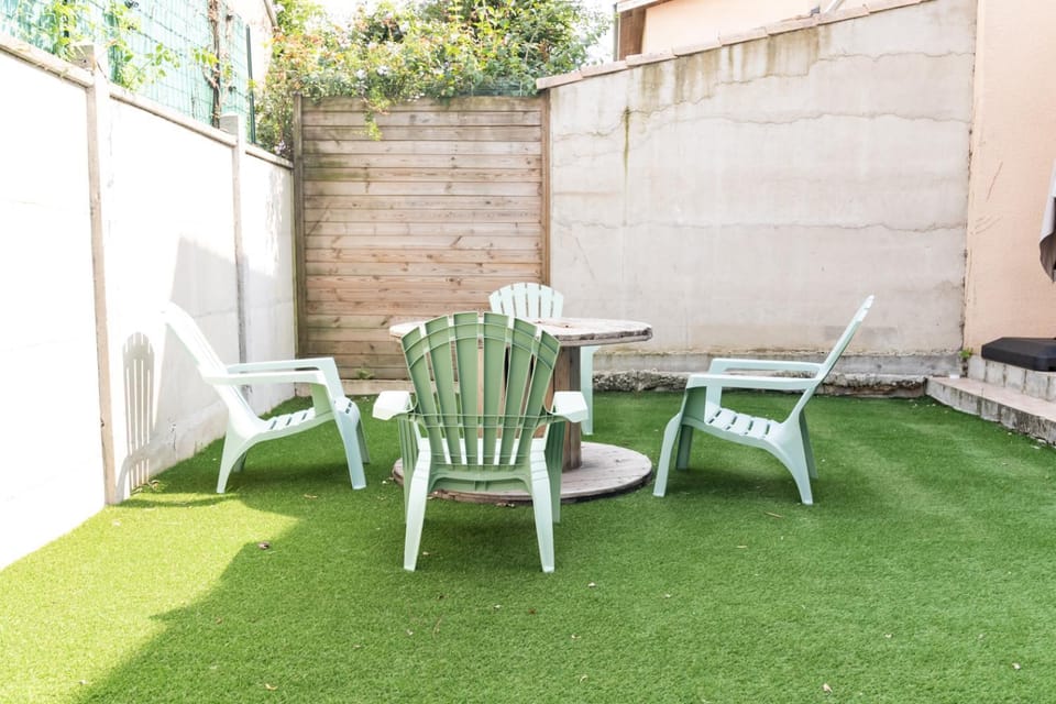 Garden, Meals