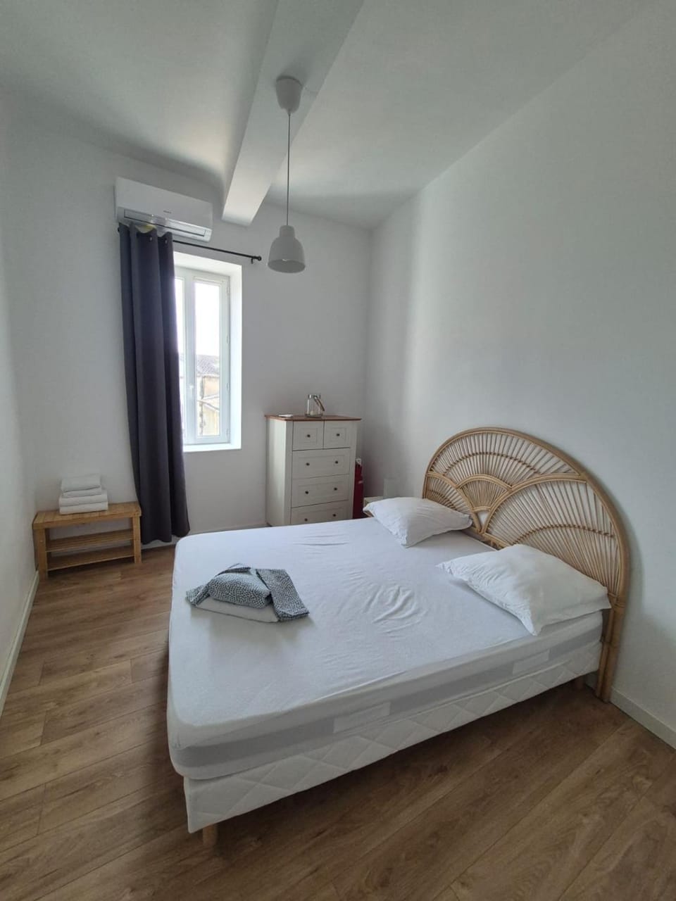 En plein coeur de Pélissanne - 55 m2 rénovés - Avec Parking Apartment in Provence-Alpes-Côte d'Azur