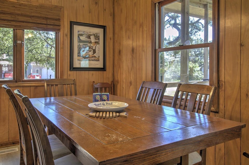 Core Sound Lodge home House in Harkers Island