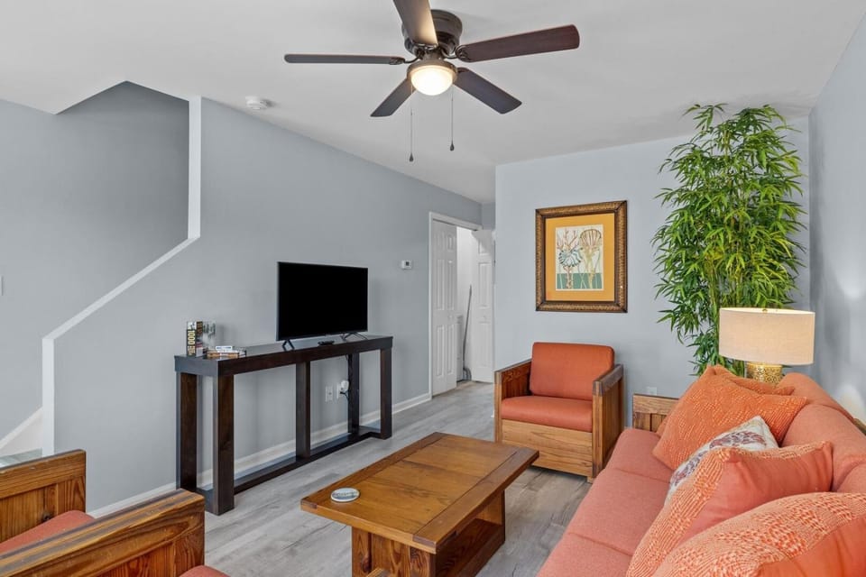 Anchors Away Unit 1 Apartment in Atlantic Beach