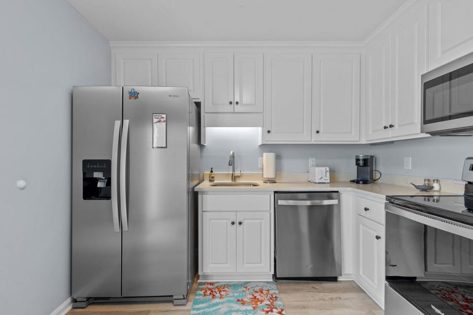 Anchors Away Unit 1 Apartment in Atlantic Beach