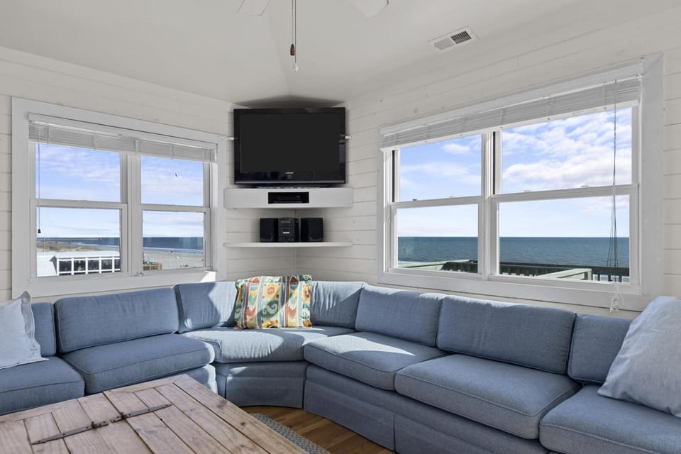 Suncatcher Home House in Atlantic Beach