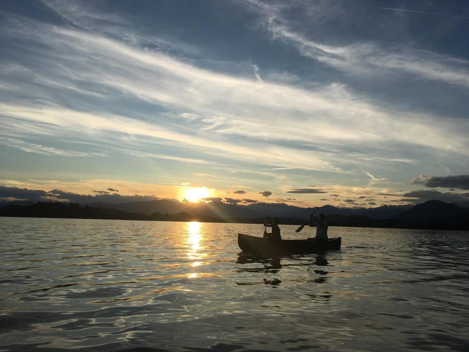Activities, Canoeing, Lake view