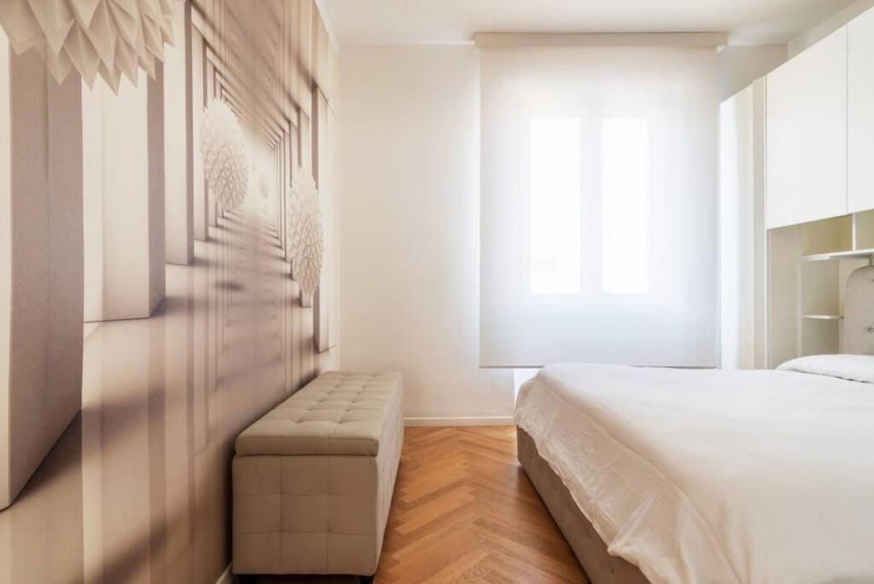 Bed, Photo of the whole room, Bedroom, wardrobe