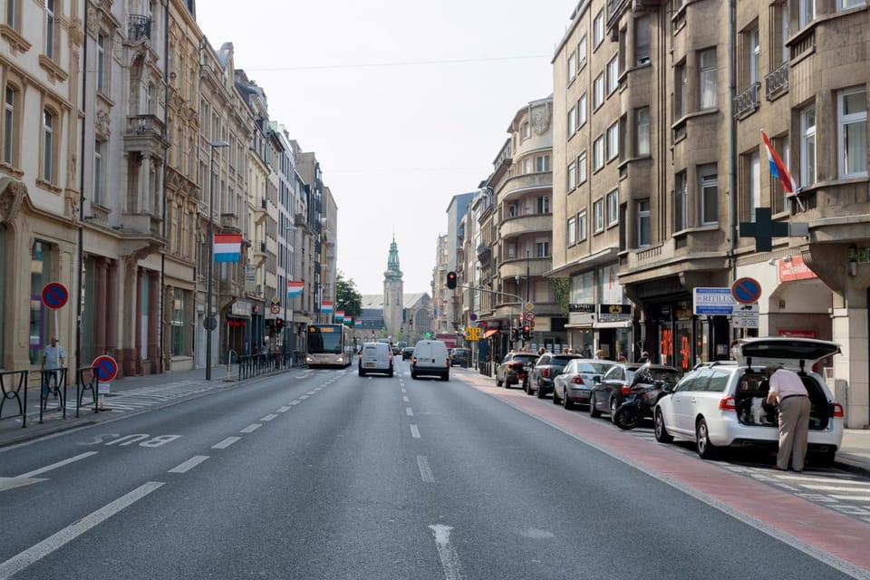 City view, Street view