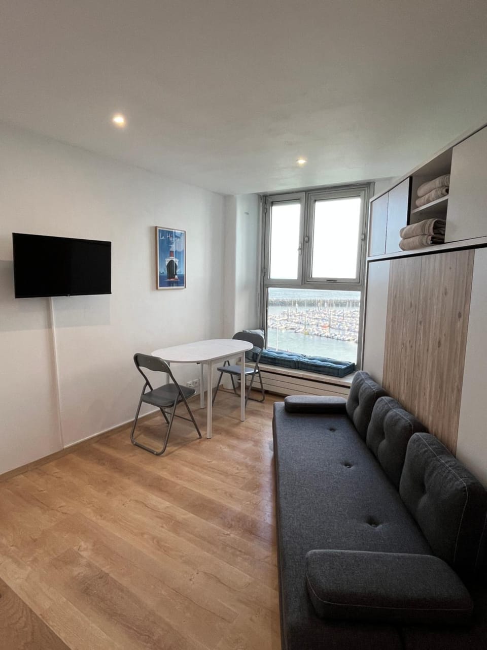 Living room, Sea view
