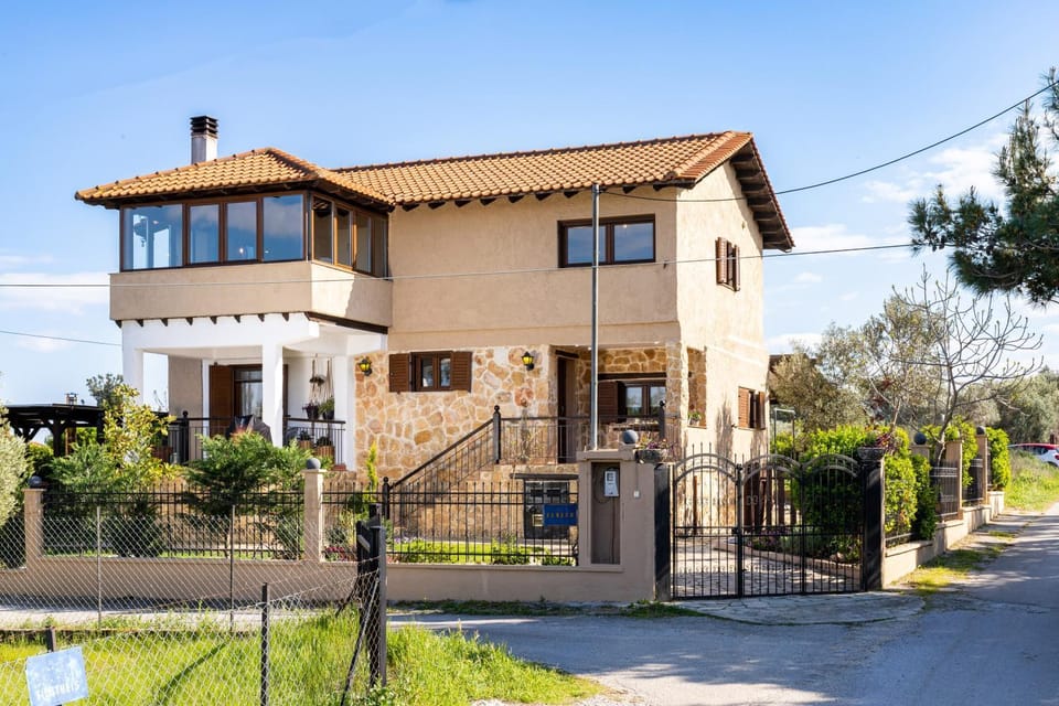 Property building, Neighbourhood, Street view