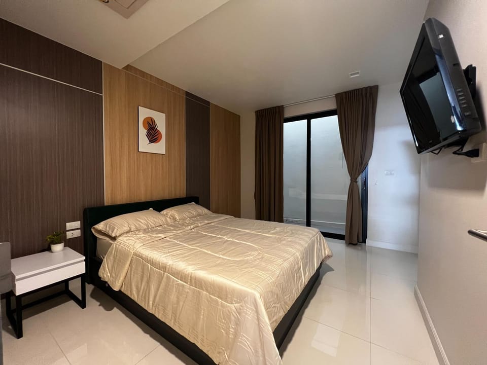 TV and multimedia, Bedroom