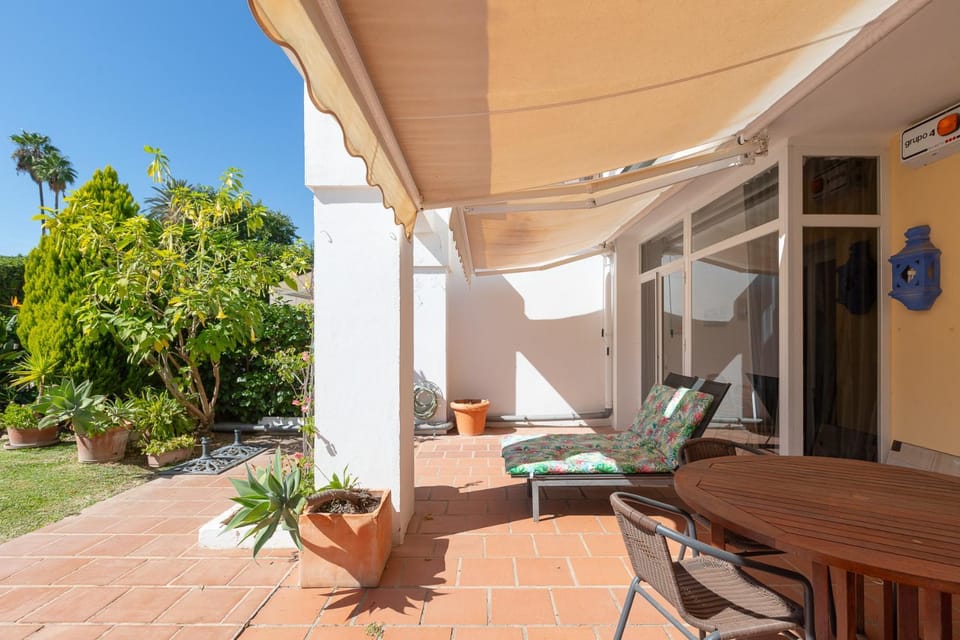 Day, Balcony/Terrace, Garden view, sunbed