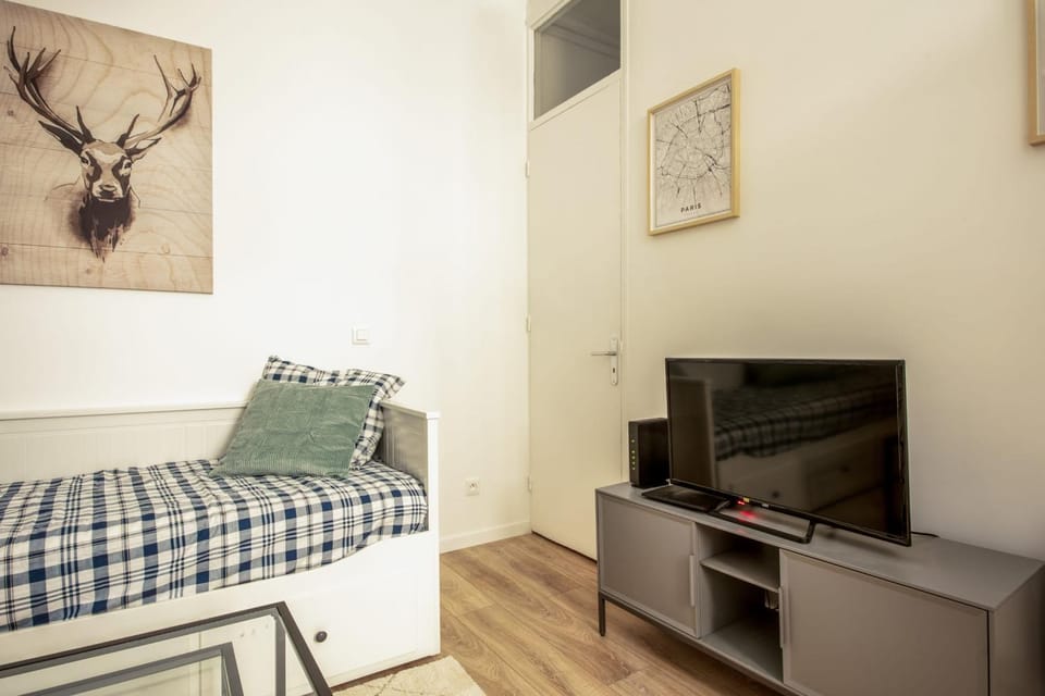 Studio du Trousseau - Welkeys Apartment in Paris