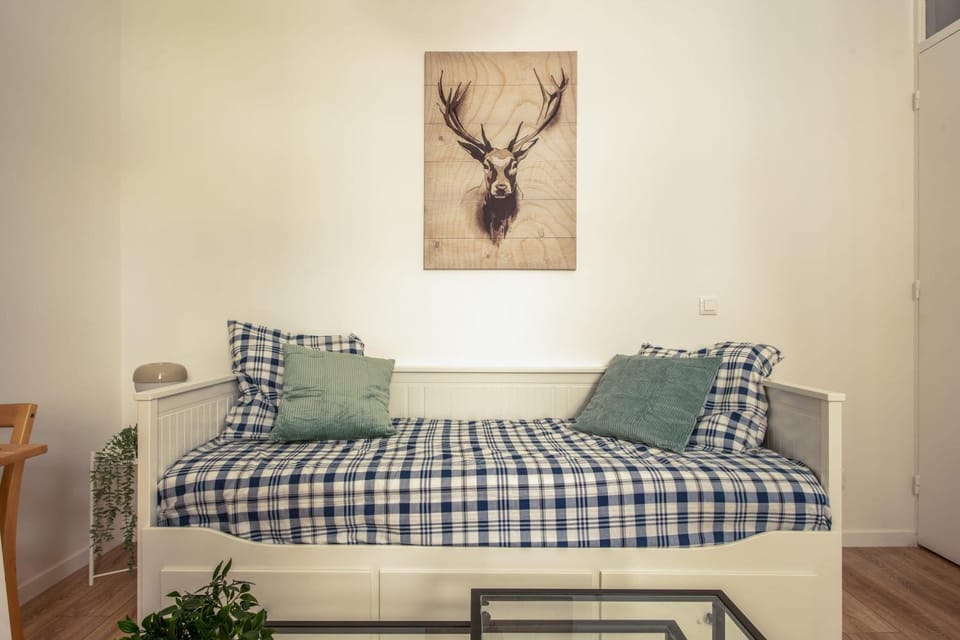 Studio du Trousseau - Welkeys Apartment in Paris
