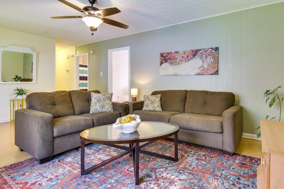 Pet-Friendly Black Mountain Vacation Home w/ Deck House in Buncombe County