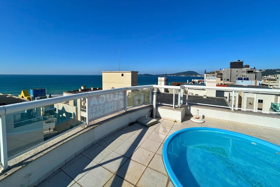 Balcony/Terrace, Pool view, Swimming pool