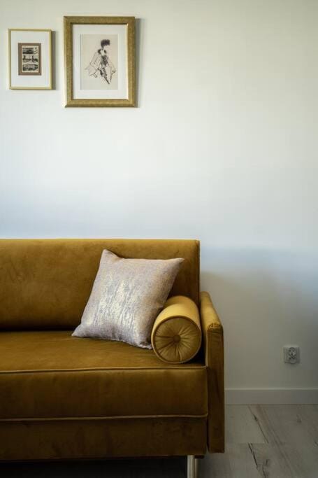 Apartment Marszalkowska Premium Warsaw City Center Apartment in Warsaw