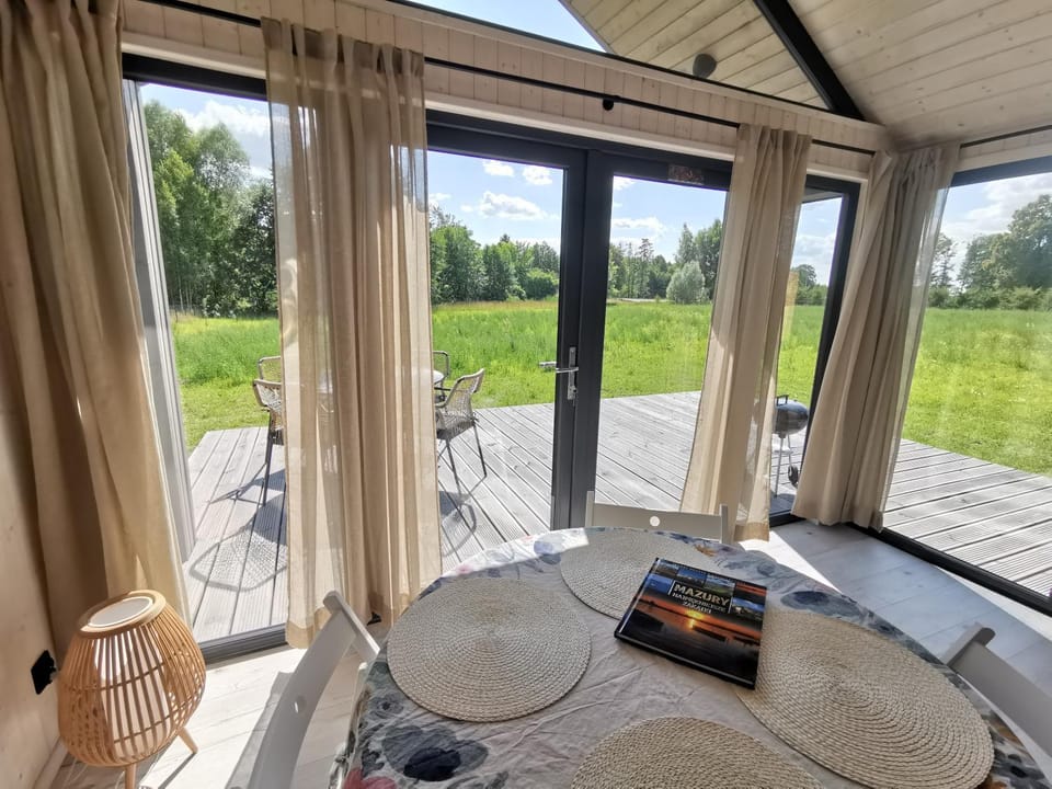 Living room, Garden view