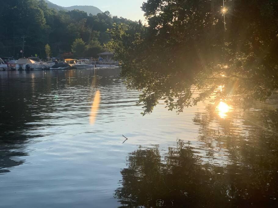 Walk to Lake Lure Chimney Rock from Autumn Splendor Cabin Cabin in Chimney Rock