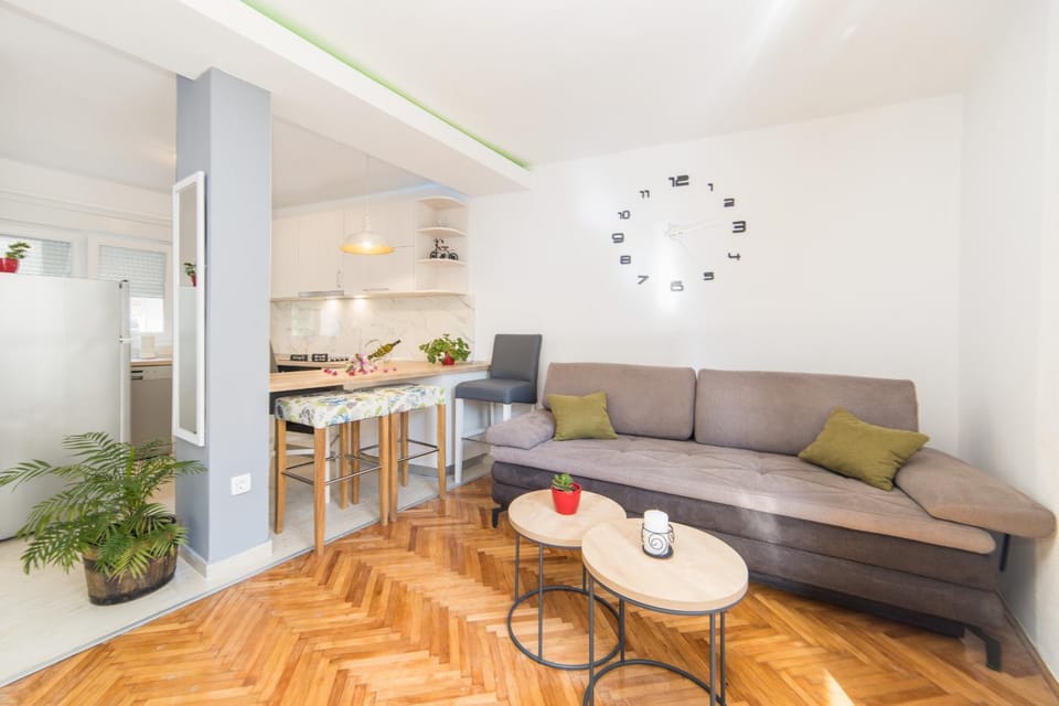 Apartments Mirna Center & Beach Apartment in Dubrovnik-Neretva County