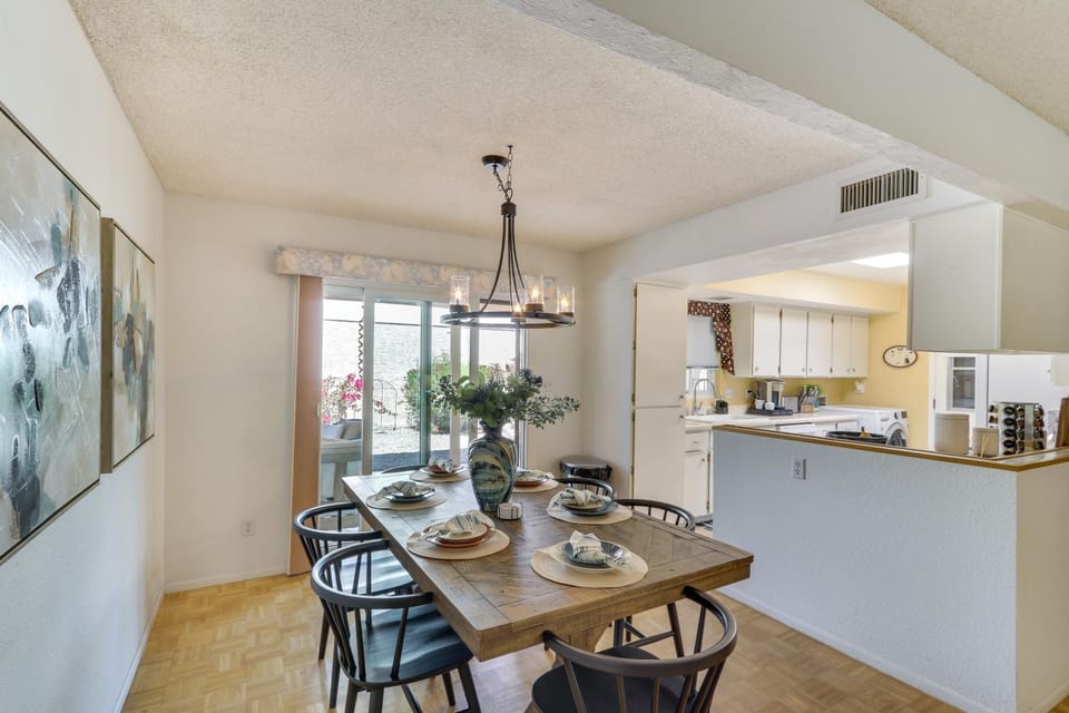 5 Mi to Golf! Snowbird Retreat in Sun Lakes House in Sun Lakes