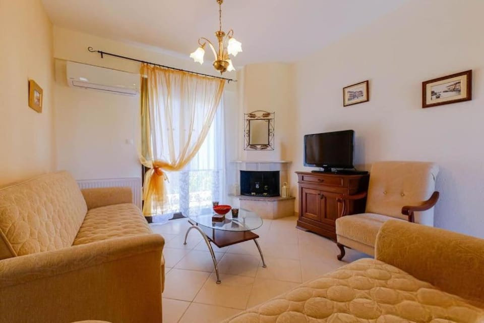 Heliophilia 3-bdrm Maisonette in Nea Fokea House in Halkidiki
