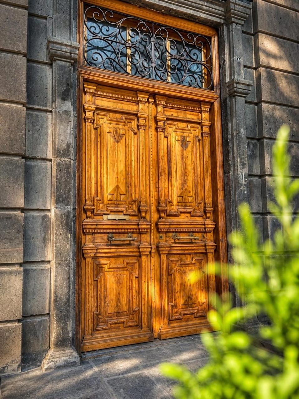 Facade/entrance