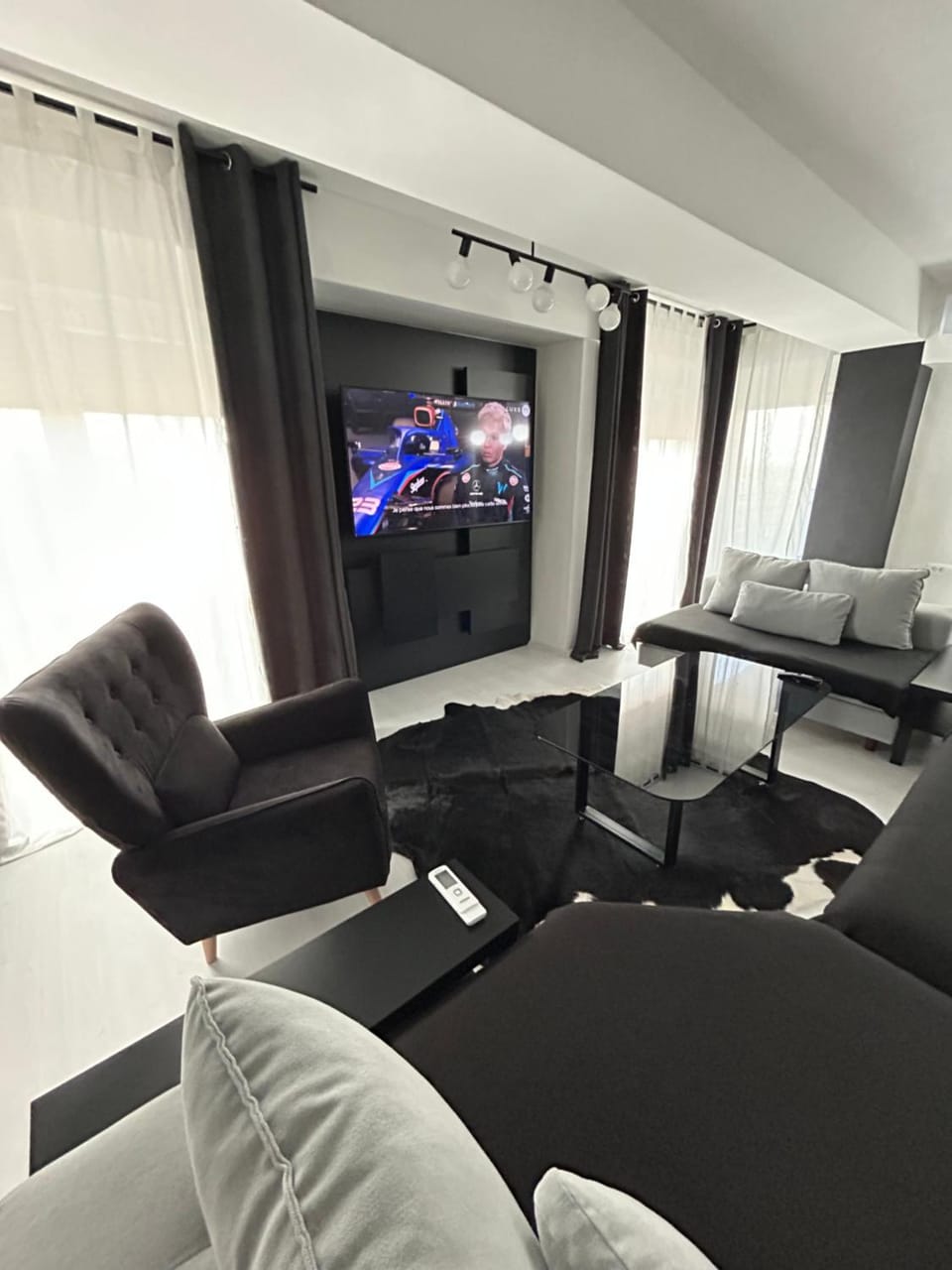 Sandev apartments Black&White Apartment in Decentralized Administration of Macedonia and Thrace