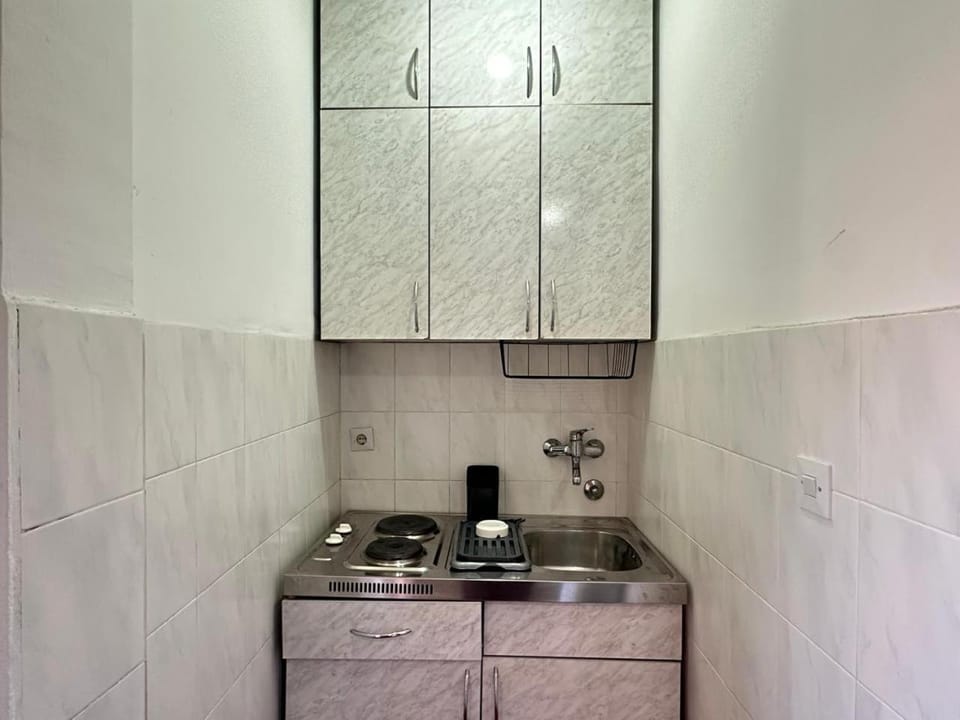 Sunshine Apartmani - Easy Summer Essentials Apartment in Budva