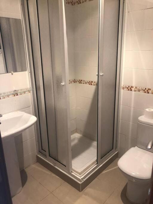 Appartement Neuf en Face de la Plage - FNIDEQ Apartment in Tangier-Tétouan-Al Hoceima